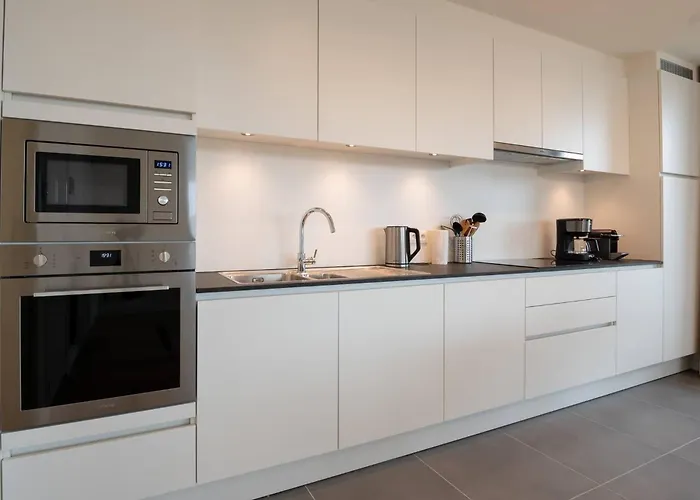 Luxurious With 2 Bedrooms And Balcony Apartment Ostende