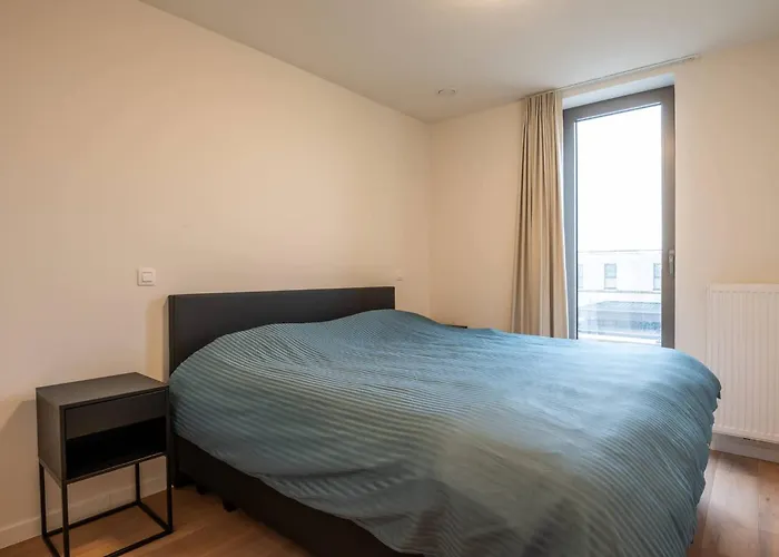 Luxurious With 2 Bedrooms And Balcony Apartment